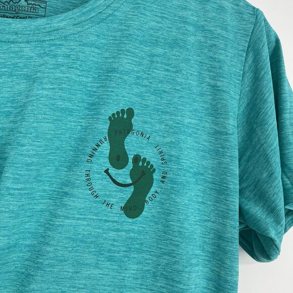 Patagonia T Shirt Size Medium Womens Teal Capilene Cool Daily Graphic Tee Crew - Picture 3 of 9